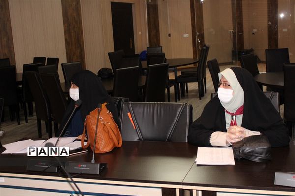 جلسه هم اندیشی کارشناسان و مربیان سازمان دانش‌آموزی استان البرز