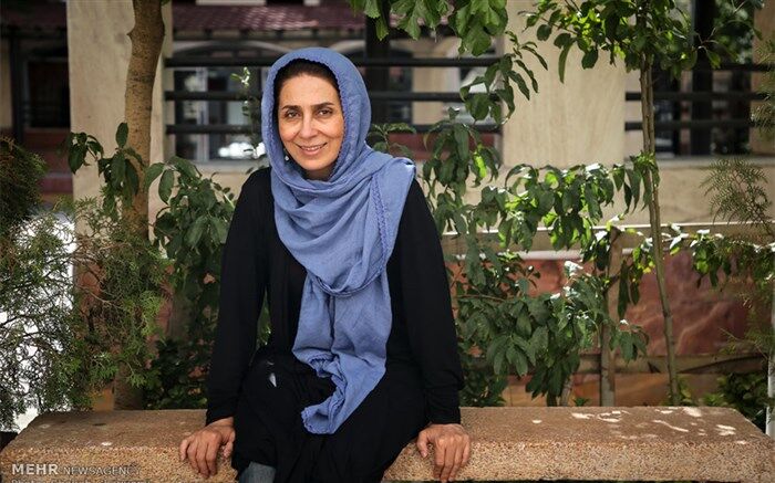 مریم کاظمی:«تئاتر آنلاین»، بچه متولد شده این روزهای ماست؛ چرا رهایش کنیم؟