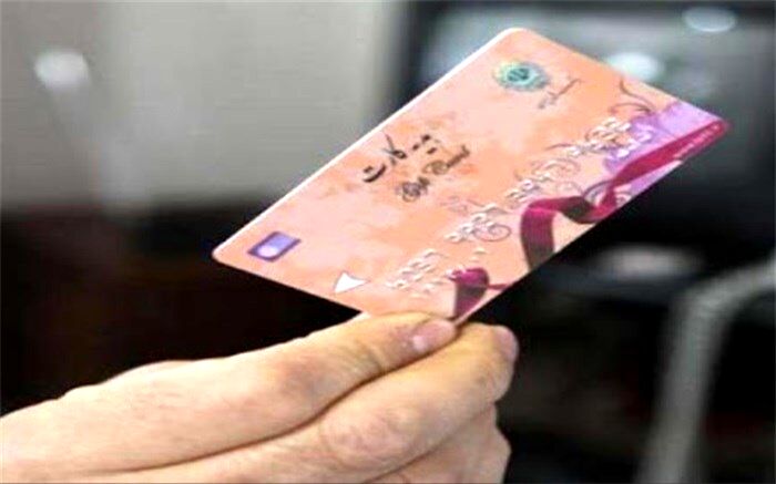 نماینده گناباد تذکر داد: یک نماینده در پس دادن کارت هدیه باید ریا می‌کرد؟