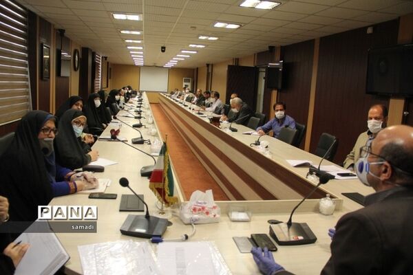 آماده سازی تا برگزاری امتحانات نهایی پایه نهم مدارس منطقه 13