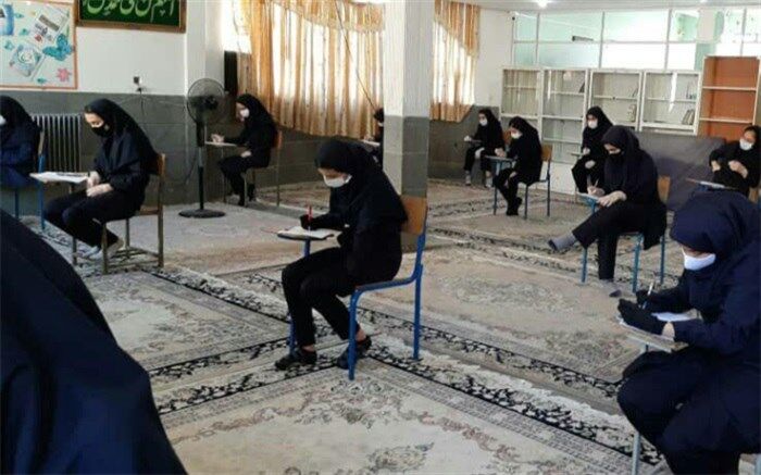 برگزاری امتحانات حضوری نوبت دوم دانش آموزان پایه نهم در ناحیه دو ری