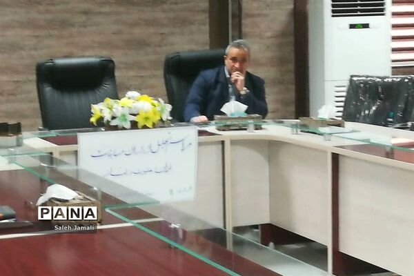 تجلیل از داوران قرآنی آموزش و پرورش منطقه دلوار