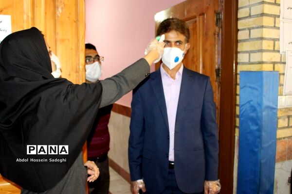امتحانات نهایی پایه دوازدهم حوزه مدرسه معینی بوشهر