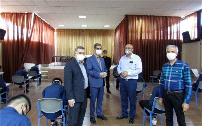 بازدید مدیر آموزش و پرورش منطقه۱۵ از حوزه امتحانات نهایی منطقه