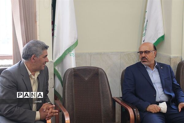 بازدید مشاور معاون پرورشی وزارت آموزش و پرورش از سازمان دانش‌آموزی کرمان