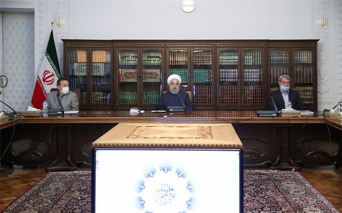 روحانی: نگذاشتیم زانوی تروریسم اقتصادی آمریکا نفس تولید و نشاط کشور را تنگ کند