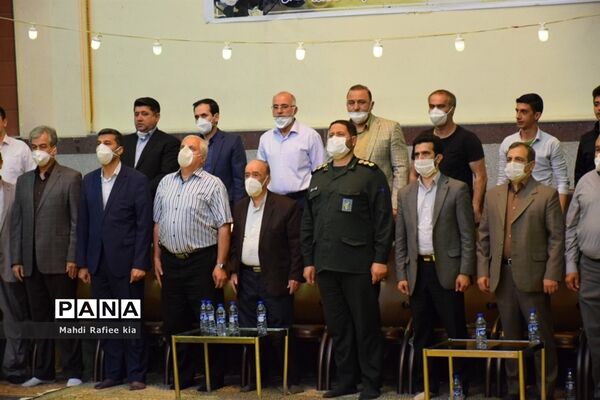 برگزارى مراسم آزادسازى زندانیان جرائم غیر عمد ورزشکار و جوان آذربایجان شرقى.