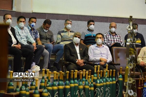 برگزارى مراسم آزادسازى زندانیان جرائم غیر عمد ورزشکار و جوان آذربایجان شرقى.