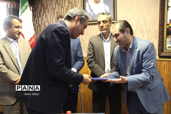 آیین تودیع و معارفه رییس  سازمان دانش‌آموزی استان فارس
