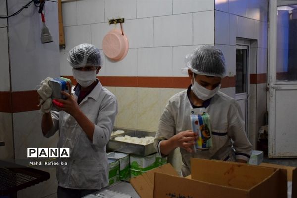 بازدید سازمان جهاد کشاورزى از نگهدارى و تولید پنیر لیقوان