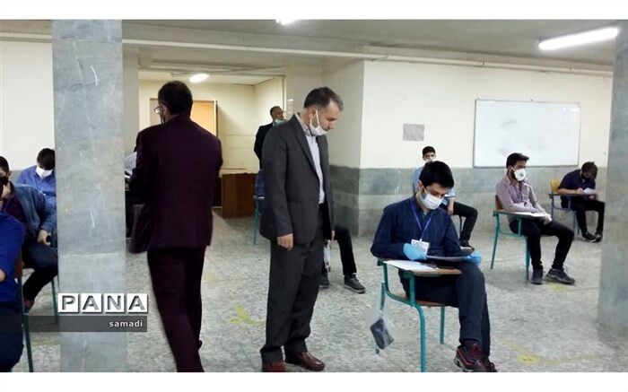 بازدید معاون پرورشی و تربیت بدنی منطقه ۱۳ از حوزه های امتحانی