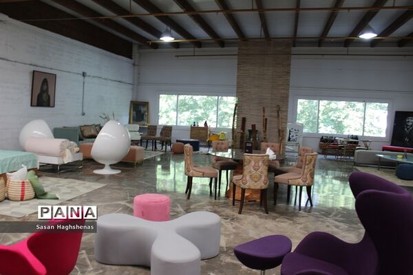 نمایشگاه دائمی صنایع دستی اسلامشهردر حوزه فرش دستباف و صنایع چوب