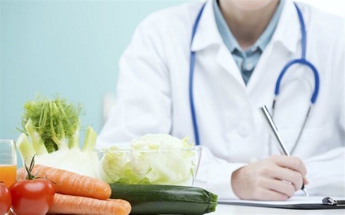 اهمیت توجه به تغذیه سالم در روز‌های خانه نشینی