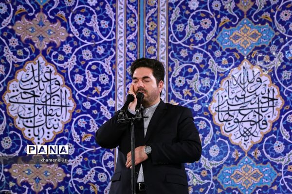 محفل انس با قرآن کریم، با حضور رهبر انقلاب اسلامی از طریق ارتباط تصویری با چند تن از قاریان ممتاز کشور