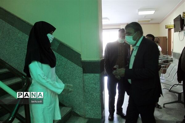 تجلیل از کادر کلینیک فرهنگیان