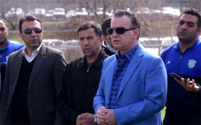 مشاور مالک تراکتور: با توهین مخالف هستیم؛ آقای خطیر شما غلط می‌کنی