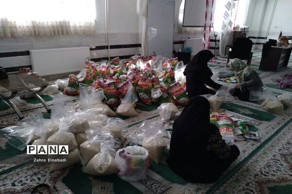 توزیع   ۱۰۰۰ بسته ارزاق به مناسبت ماه مبارک رمضان در شهرستان ملارد