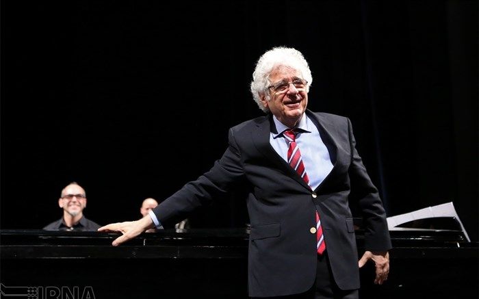 ماجرای قهر کیارستمی با چکناوریان چه بود