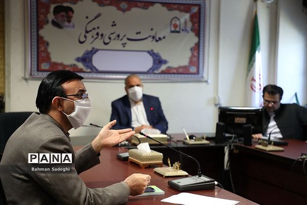 جلسه هماهنگی برنامه ها و فعالیتهای معاونت پرورشی و فرهنگی در ارتباط با شبکه شاد
