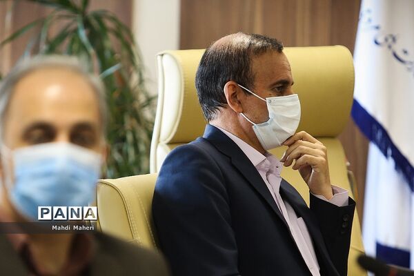 مراسم تکریم ومعارفه مدیرکل دفتر سلامت و تندرستی