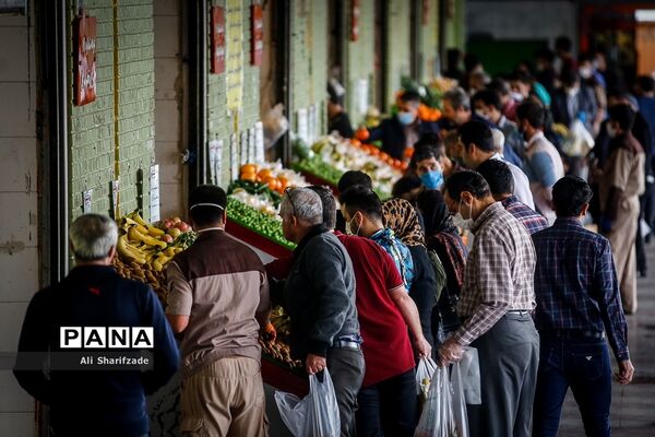 فاصله‌گذاری اجتماعی هوشمند  در بازار میوه تره بار