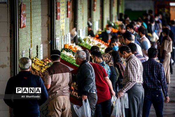 فاصله‌گذاری اجتماعی هوشمند  در بازار میوه تره بار