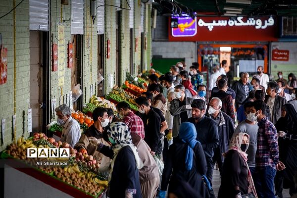 فاصله‌گذاری اجتماعی هوشمند  در بازار میوه تره بار