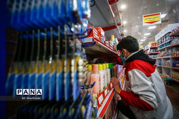 فاصله‌گذاری اجتماعی هوشمند  در بازار میوه تره بار