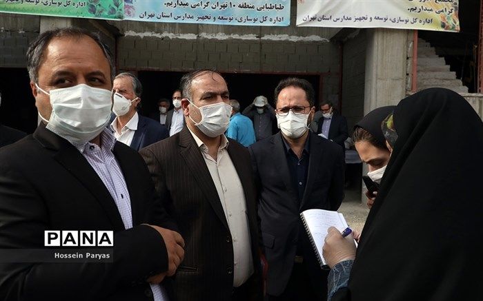 قول رئیس شورای شهر برای کمک به شهرداران در راستای ساخت حداقل یک مدرسه در مناطق