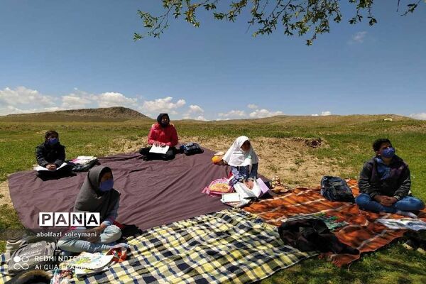 جلوه‌های عشق و ایثار معلمی در طبیعت بکر آوج