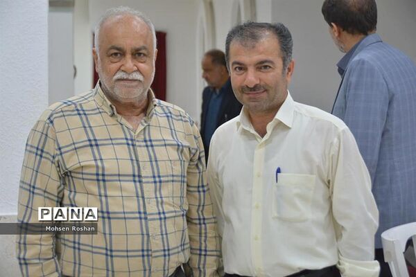 تجلیل از فعالان سوادآموزی استان‌ بوشهر