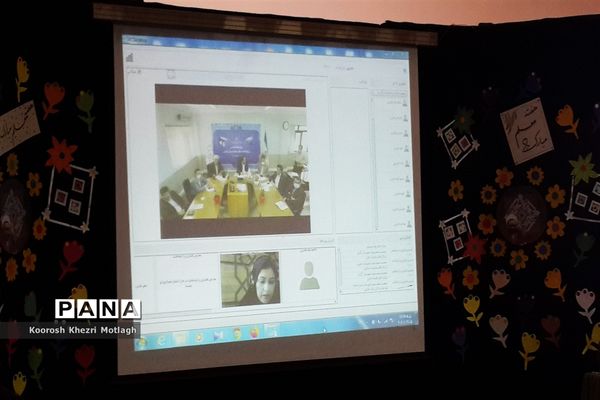 برگزاری همایش تجلیل از معلمان نمونه در شهرستان کازرون