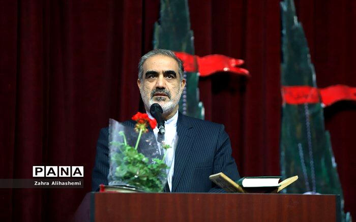 برگزاری مجازی سومین کنگره گرامیداشت شهدای دانش آموز منطقه16 به میزبانی شهدا