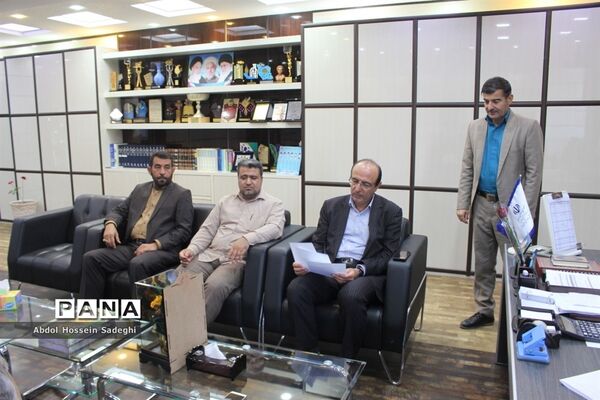 دیدارمسئول سازمان بسیج فرهنگیان سپاه امام صادق (ع)  استان بوشهر با مدیرکل آموزش و پرورش استان