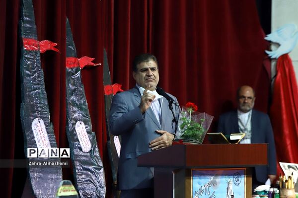 برگزاری مجازی سومین کنگره گرامیداشت شهدای دانش آموز منطقه16