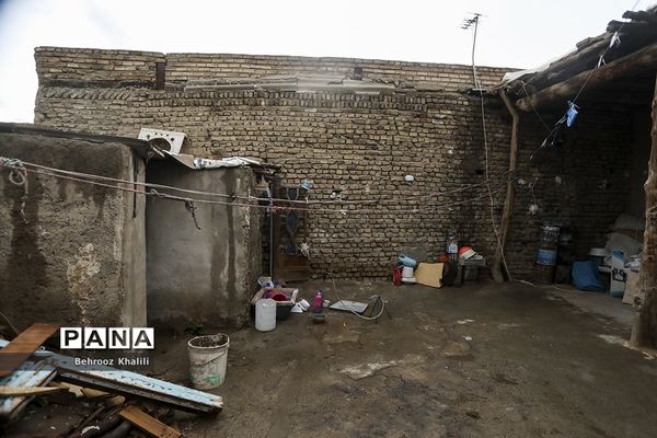 پخت و توزیع غذا درماه مبارک رمضان برای افراد نیازمند