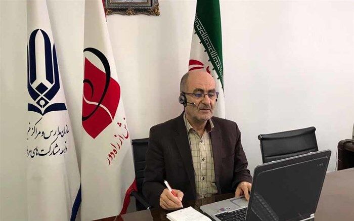 استفاده از فناوری‌های نوین در توزیع عدالت آموزشی بسیار کارساز است