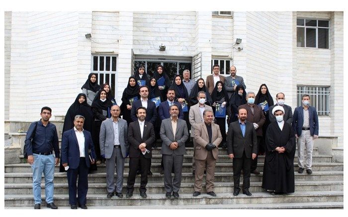 آیین تجلیل ازمعلمین نمونه آموزش و پرورش دماوند