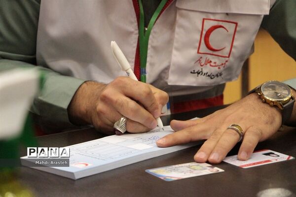 پنجمین دوره انتخابات مجامع جعیت هلال احمر همزمان با سراسر کشور درشهرستان خوسف  خوسف