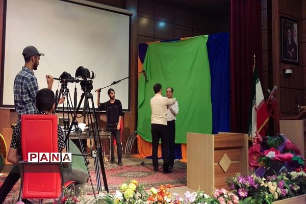 تولید محتوای دانش تشکیلاتی برای شبکه شاد درسازمان‌دانش‌آموزی شهرستانهای تهران