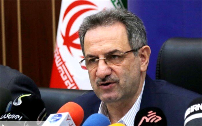 نگرانی استاندار تهران از کاهش فاصله گذاری اجتماعی در مترو