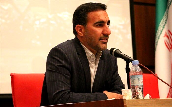 بازدید سرزده رئیس اداره ارزیابی عملکرد اداره کل از نحوه برگزاری امتحانات نهایی و حوزه تصحیح اوراق امتحانی
