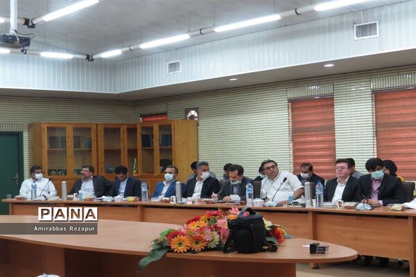 جلسه کارگروه تسهیل و رفع موانع تولید مازندران در شهرک صنعتی شهدای محمودآباد