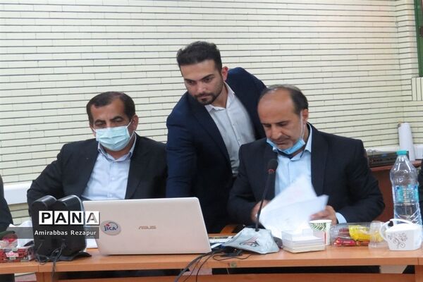جلسه کارگروه تسهیل و رفع موانع تولید مازندران در شهرک صنعتی شهدای محمودآباد