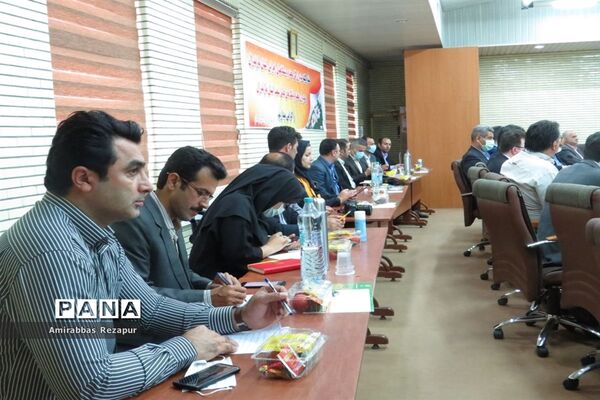 جلسه کارگروه تسهیل و رفع موانع تولید مازندران در شهرک صنعتی شهدای محمودآباد