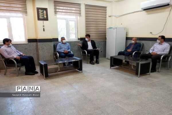 بازدید رئیس اداره ارزیابی عملکرد آموزش و پرورش استان بوشهر از شهرستان دشتی