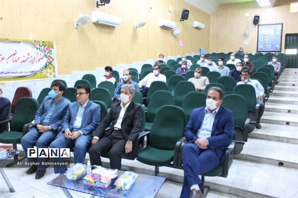 تجلیل از طلایه داران تربیت و مربیان پیشتاز منطقه  شبانکاره