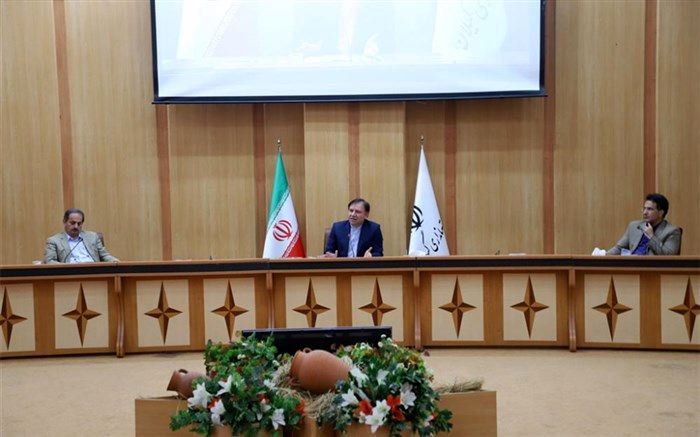 چراغ هیچیک از واحدهای تولیدی، نباید خاموش و کارگری بیکار شود