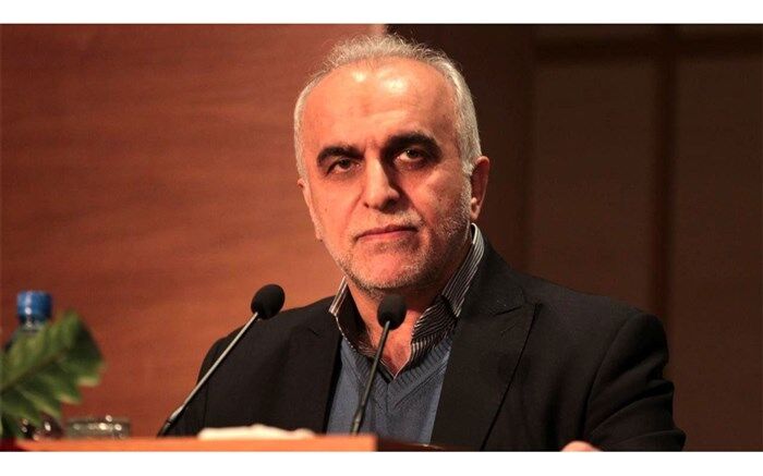 وزیر اقتصاد: دولت در واگذاری اموال خود و بانک‌ها به بخش اقتصادی مصمم است