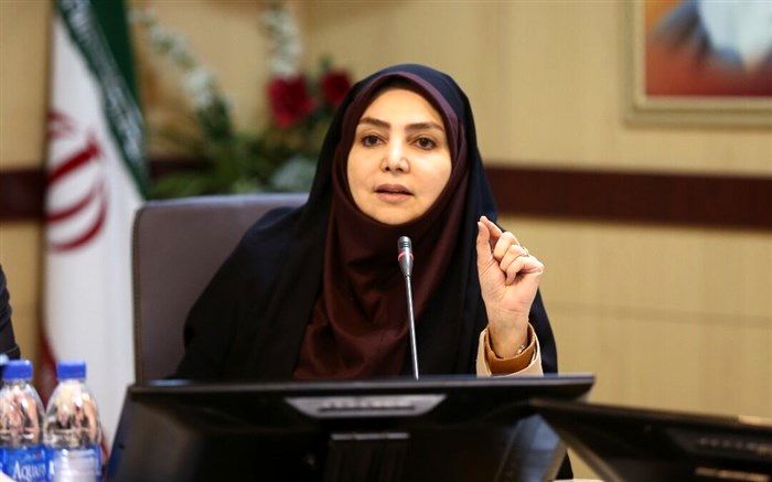 سخنگوی وزارت بهداشت: از حضور کودکان در اماکن عمومی و برخورد آن‌ها با افراد سالمند جلوگیری شود